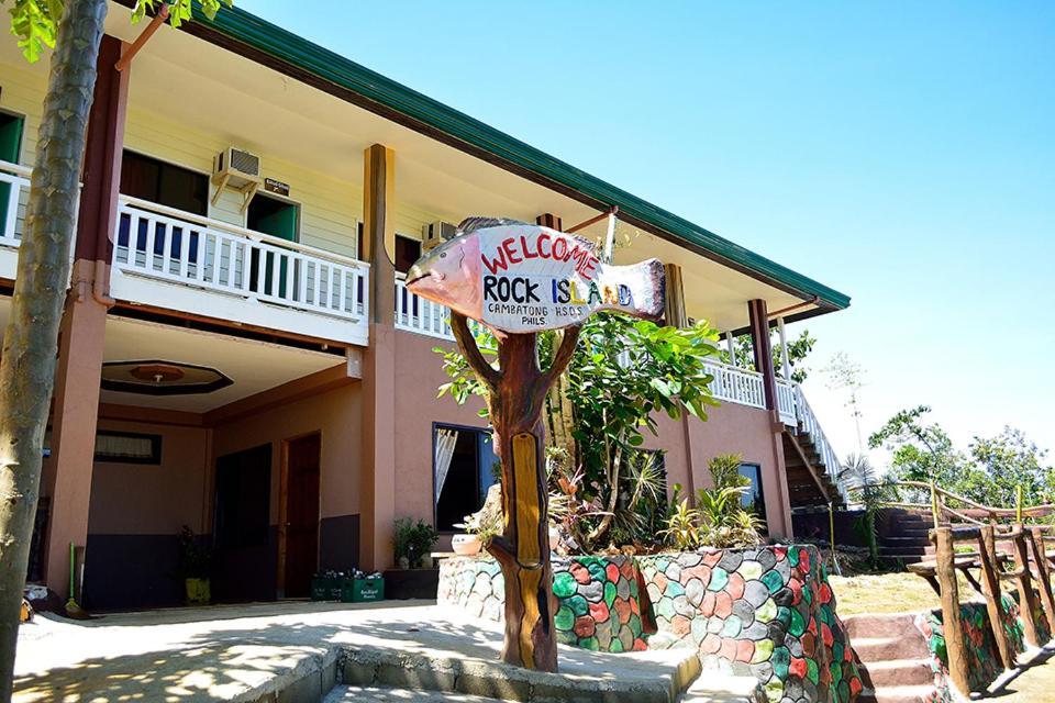 Enchanted River Rock Island Resort Hinatuan Exterior foto